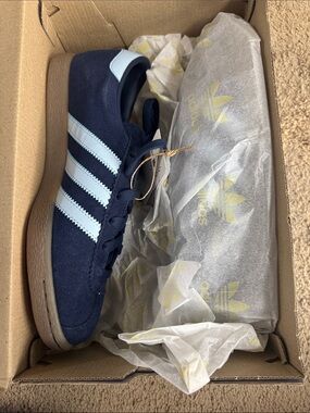 Men’s Adidas Navy Blue Suede Sneakers with Light Blue Stripes